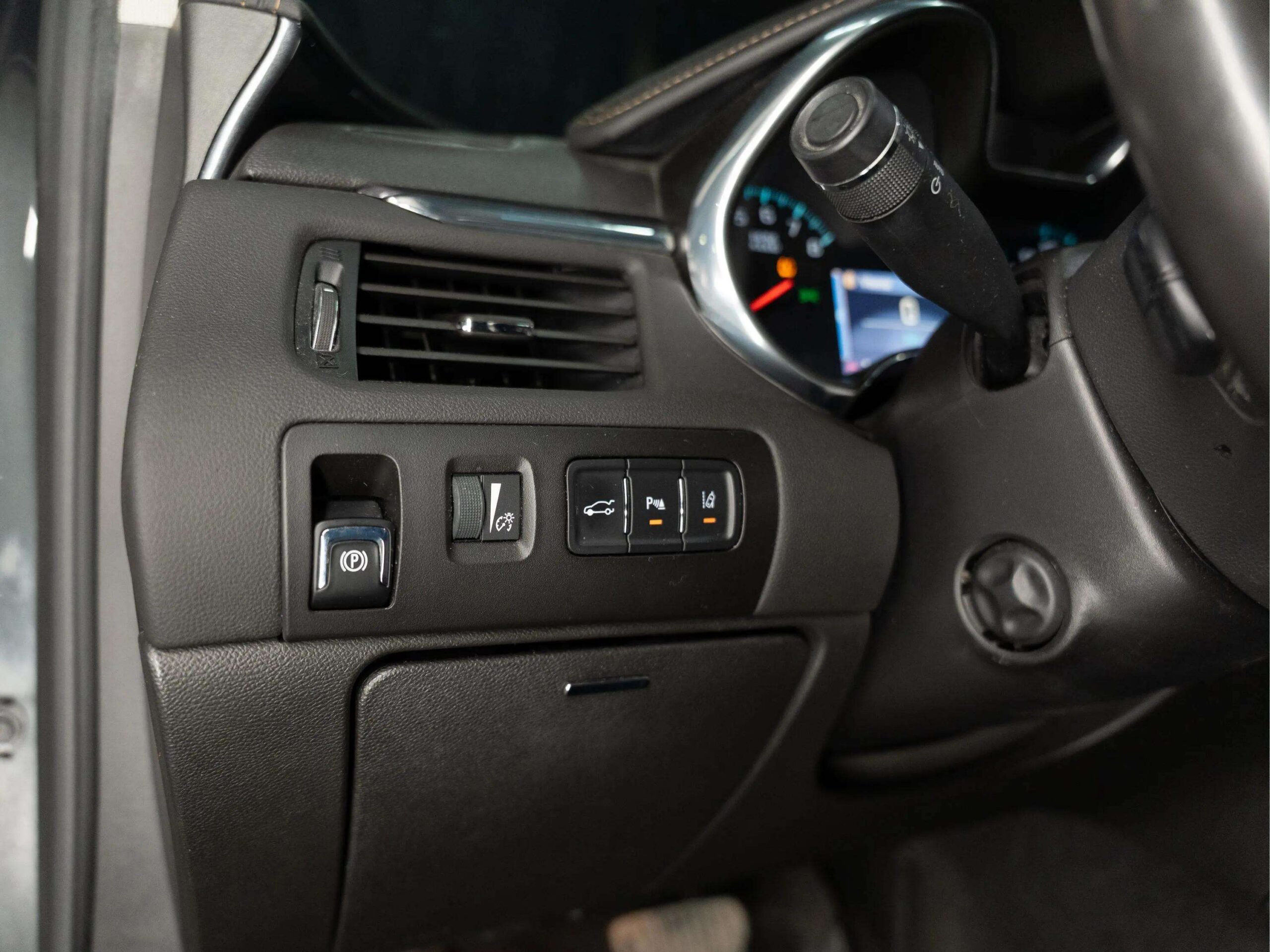 2014 Chevrolet Impala LTZ (2LZ) 3.6L 6cyl