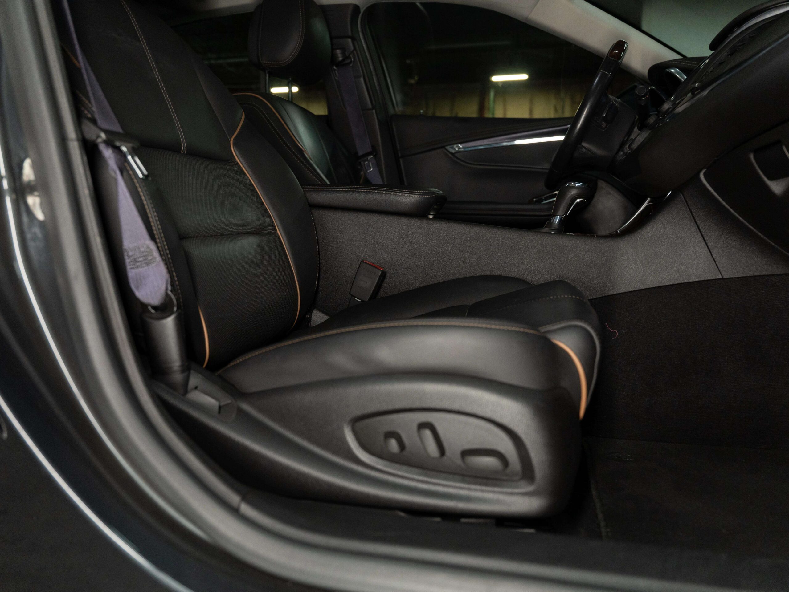 2014 Chevrolet Impala LTZ (2LZ) 3.6L 6cyl