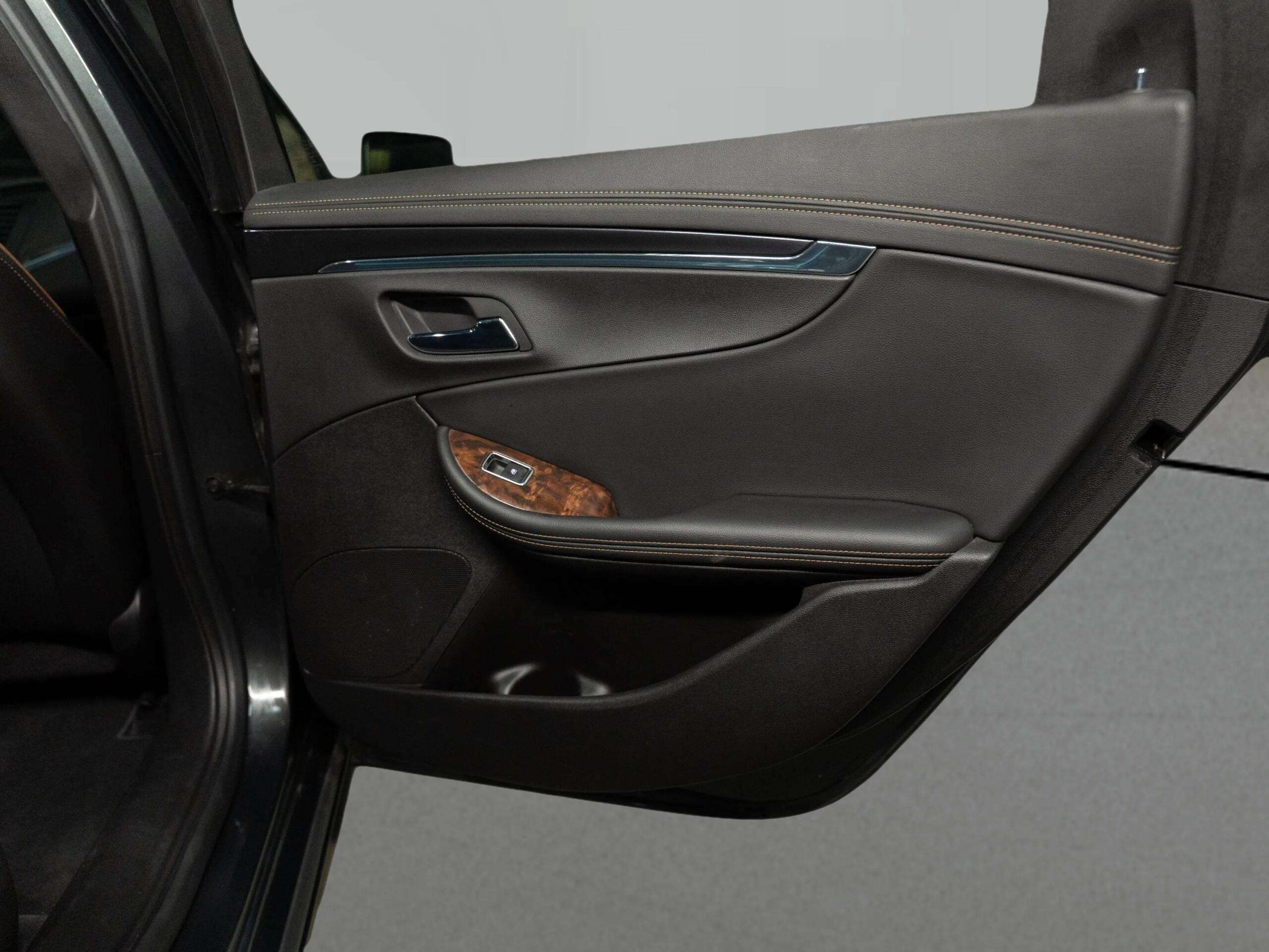 2014 Chevrolet Impala LTZ (2LZ) 3.6L 6cyl