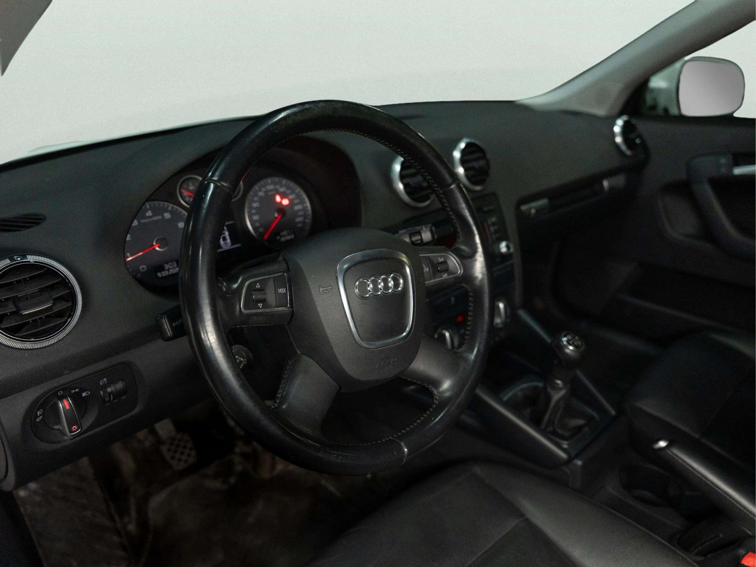 2011 Audi A3 4dr HB Man FrontTrak 2.0T