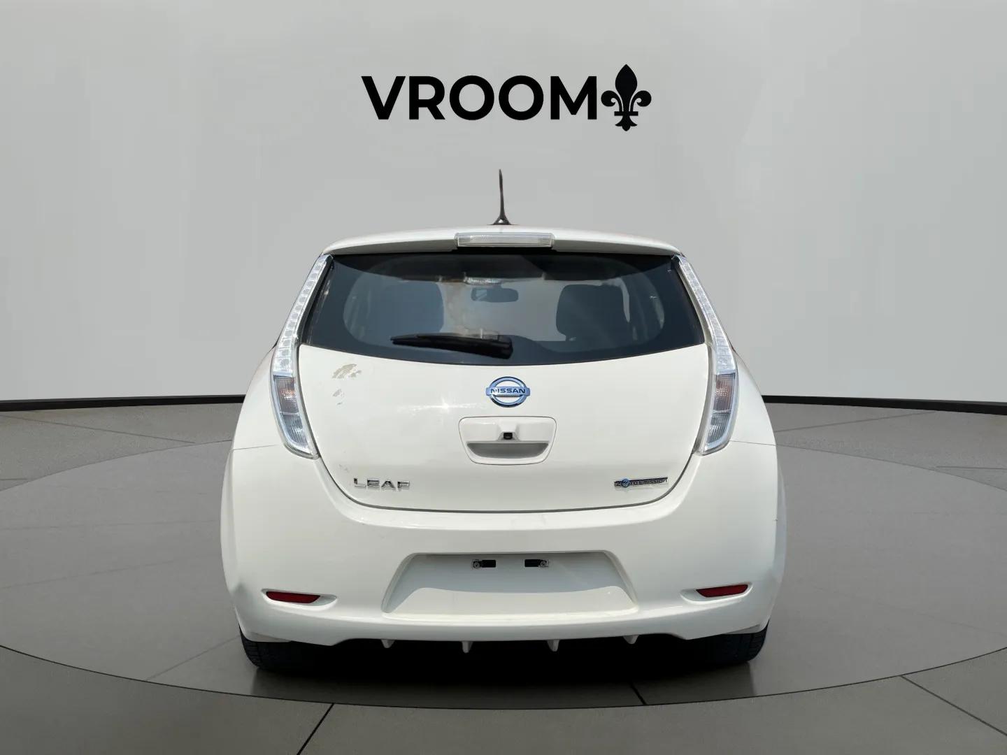 2016 Nissan LEAF