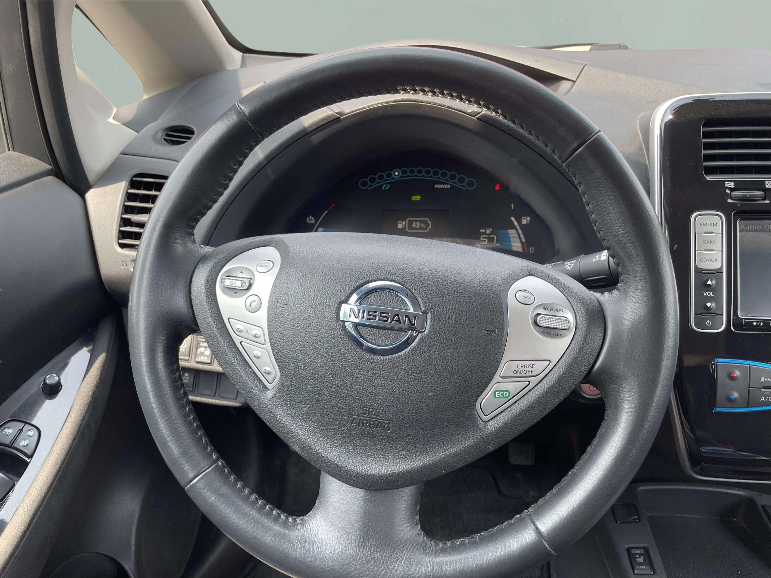 2016 Nissan LEAF