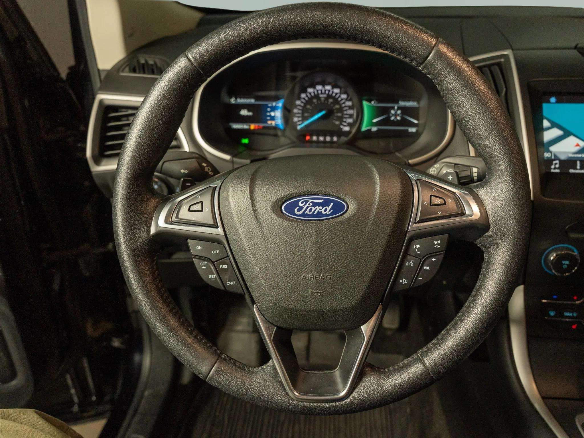 2018 Ford Edge