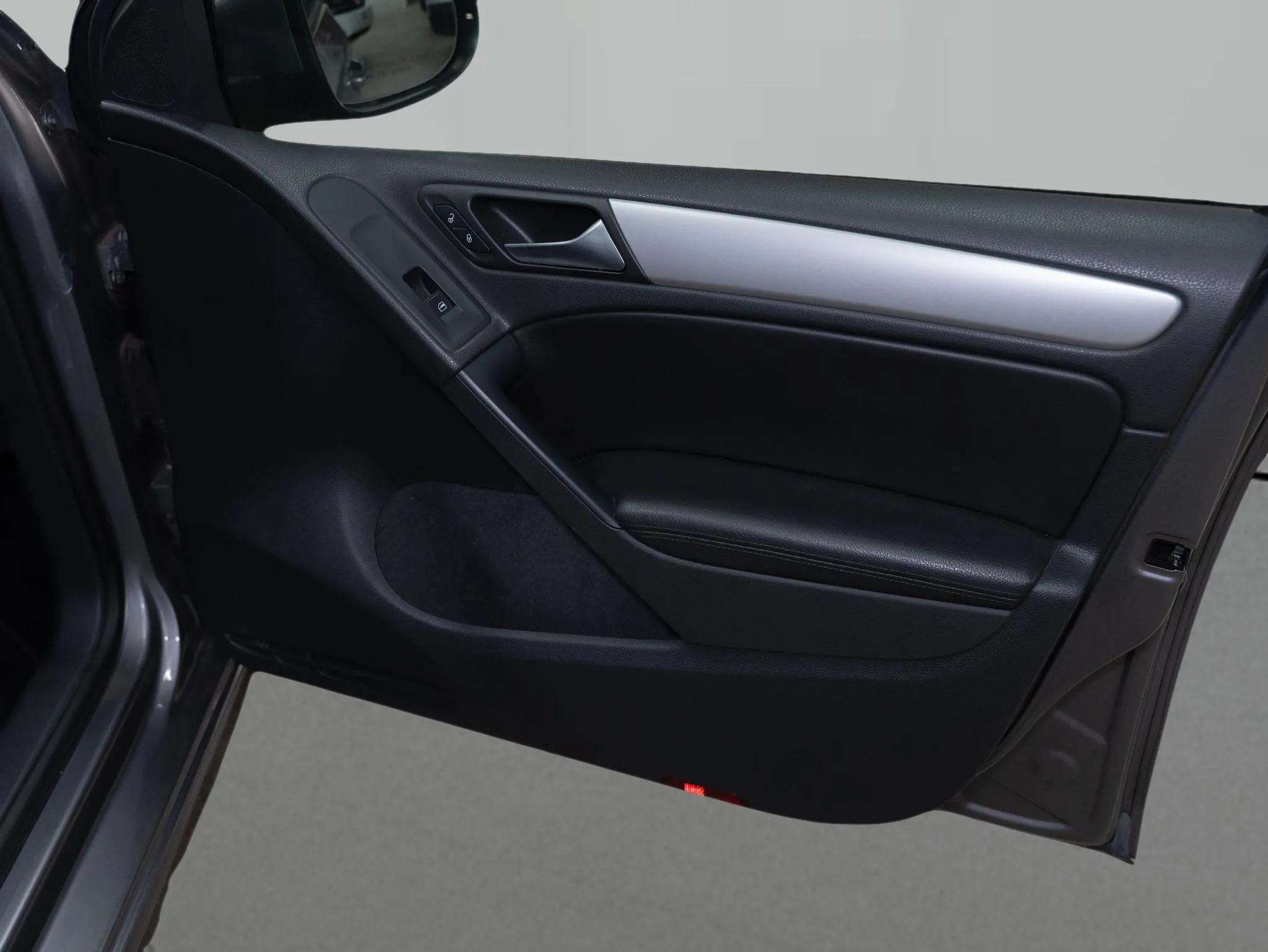 2010 Volkswagen Golf