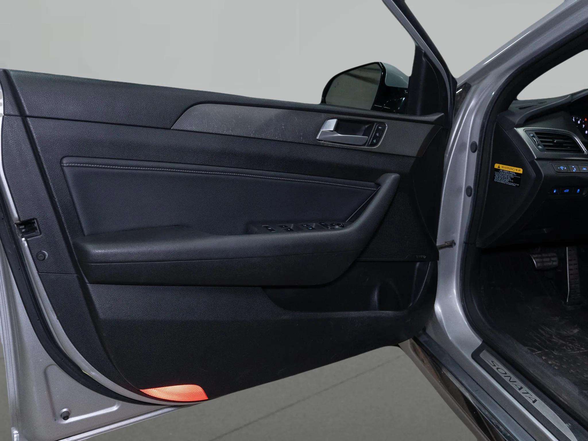 2015 Hyundai Sonata Sport / Limited / Sport 2.0