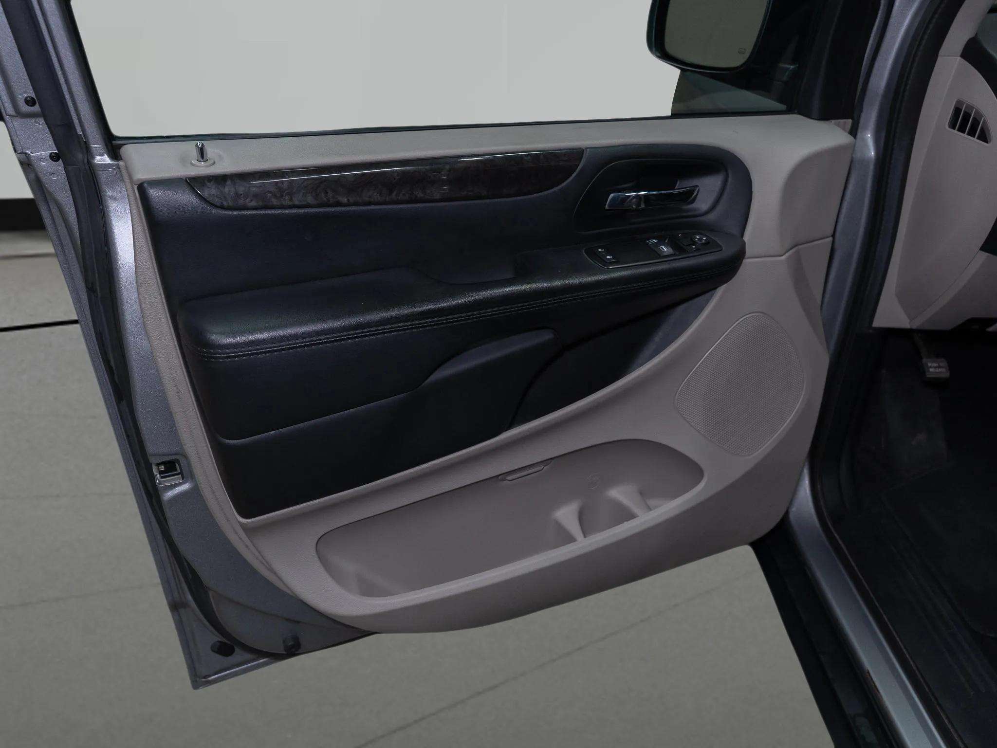 2015 Dodge Grand Caravan