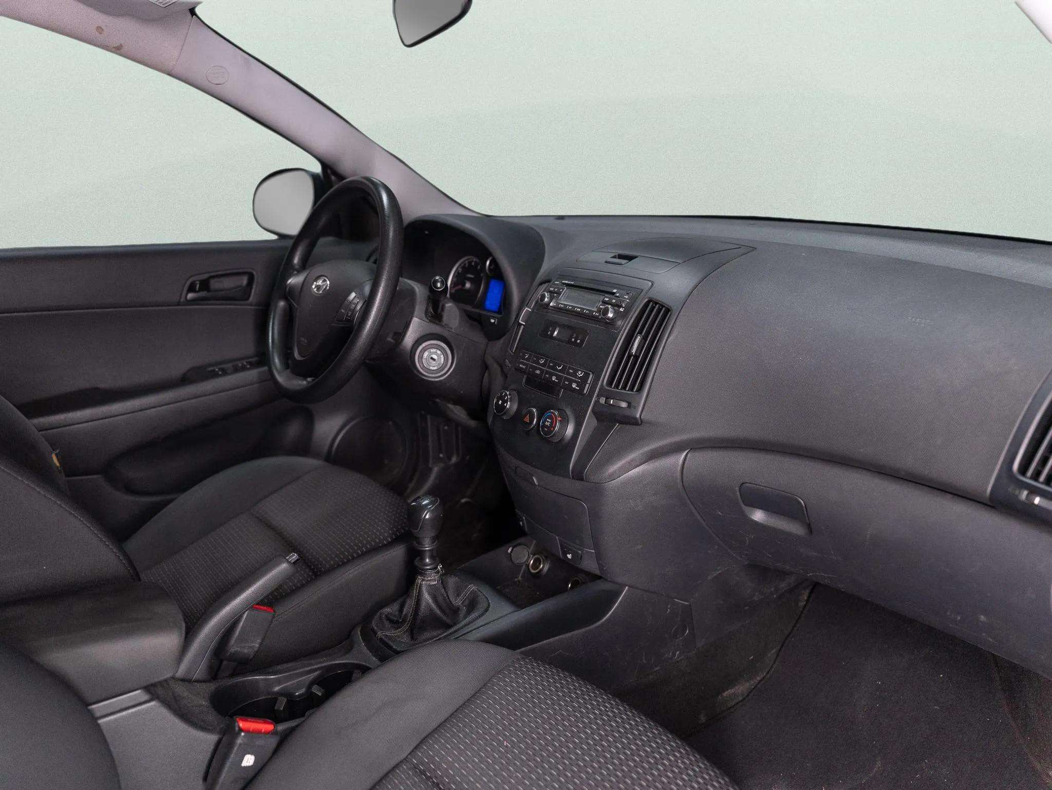 2012 Hyundai Elantra