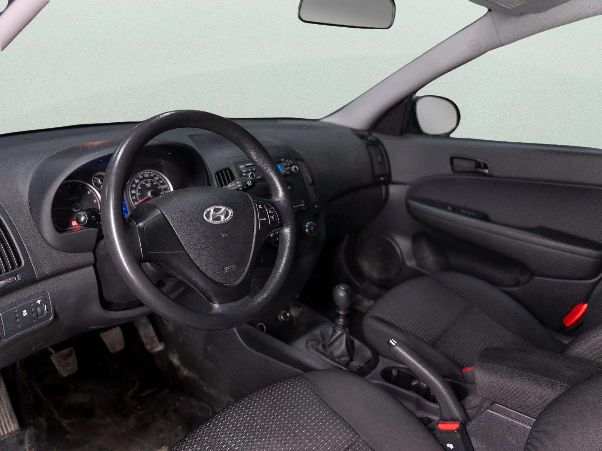 2012 Hyundai Elantra