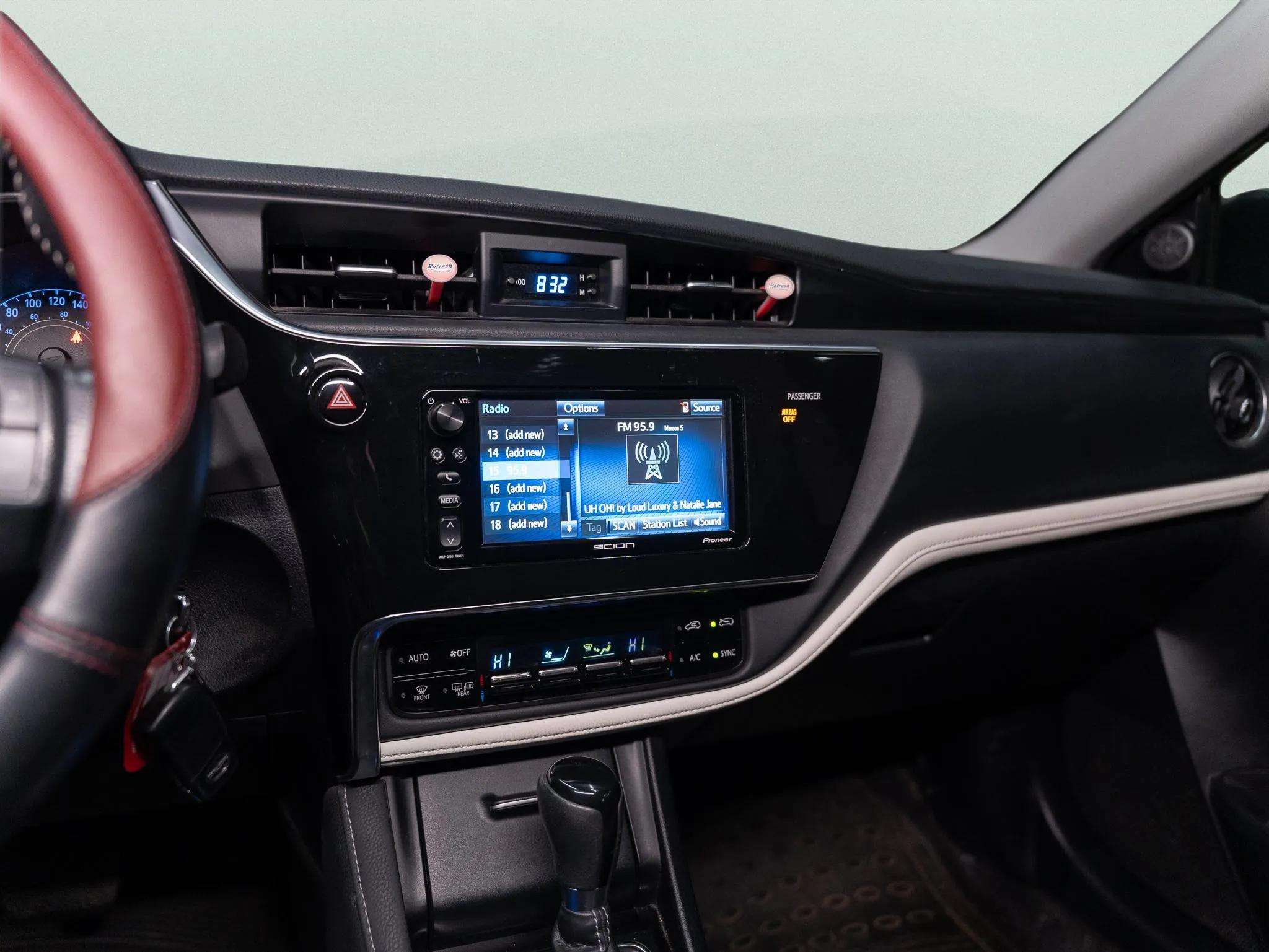 2016 Toyota Scion im