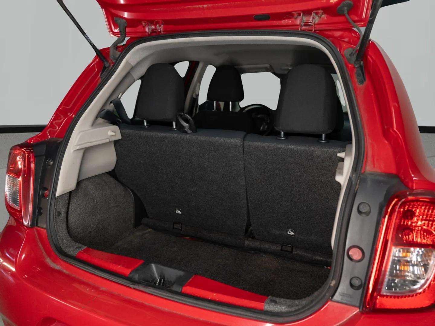 2016 NISSAN MICRA SV