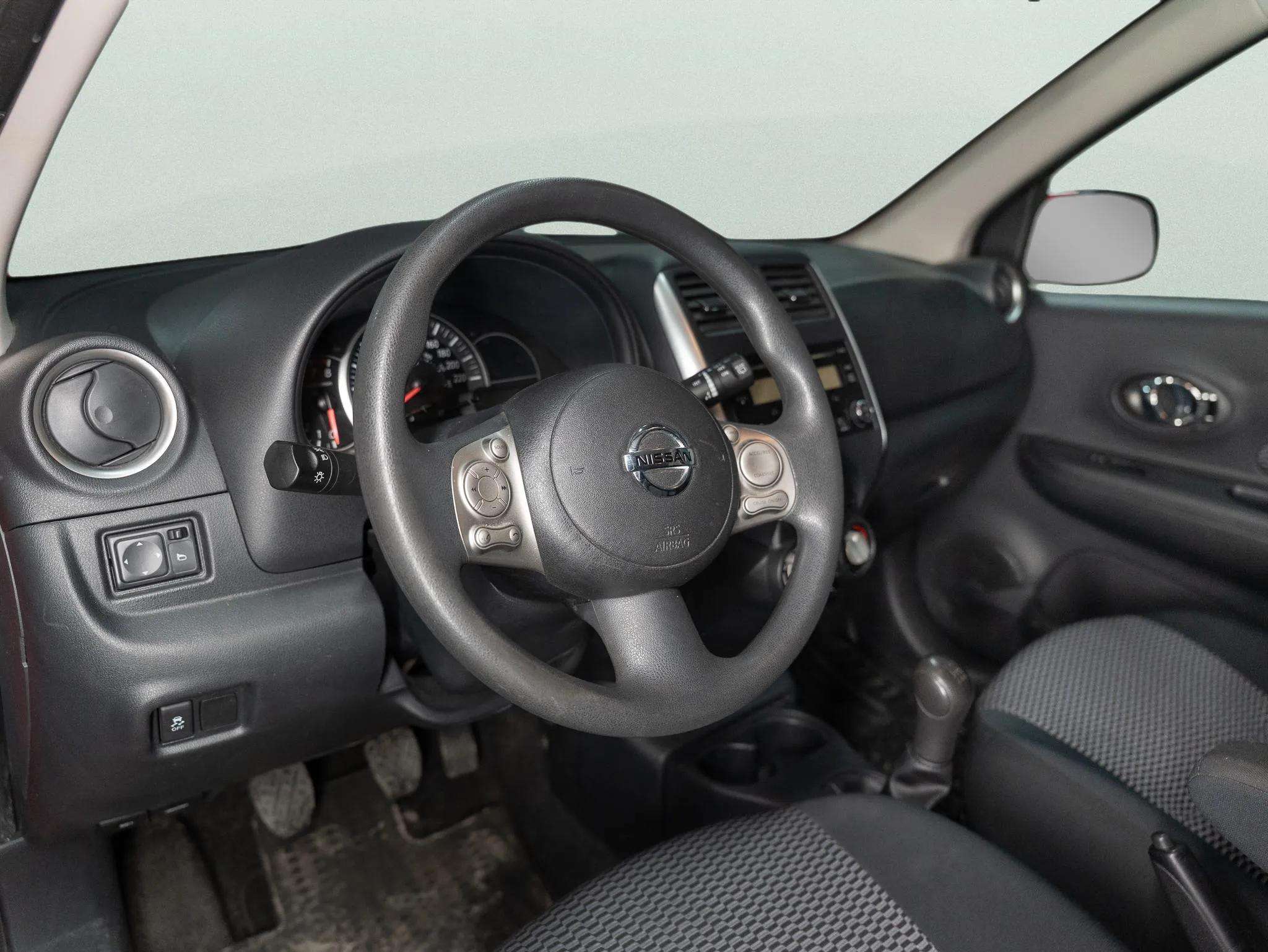 2016 NISSAN MICRA SV