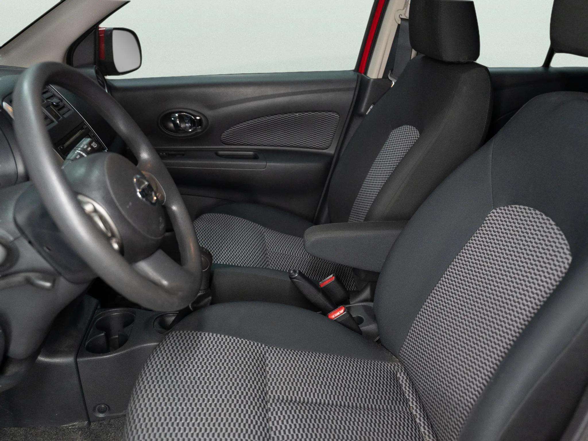 2016 NISSAN MICRA SV