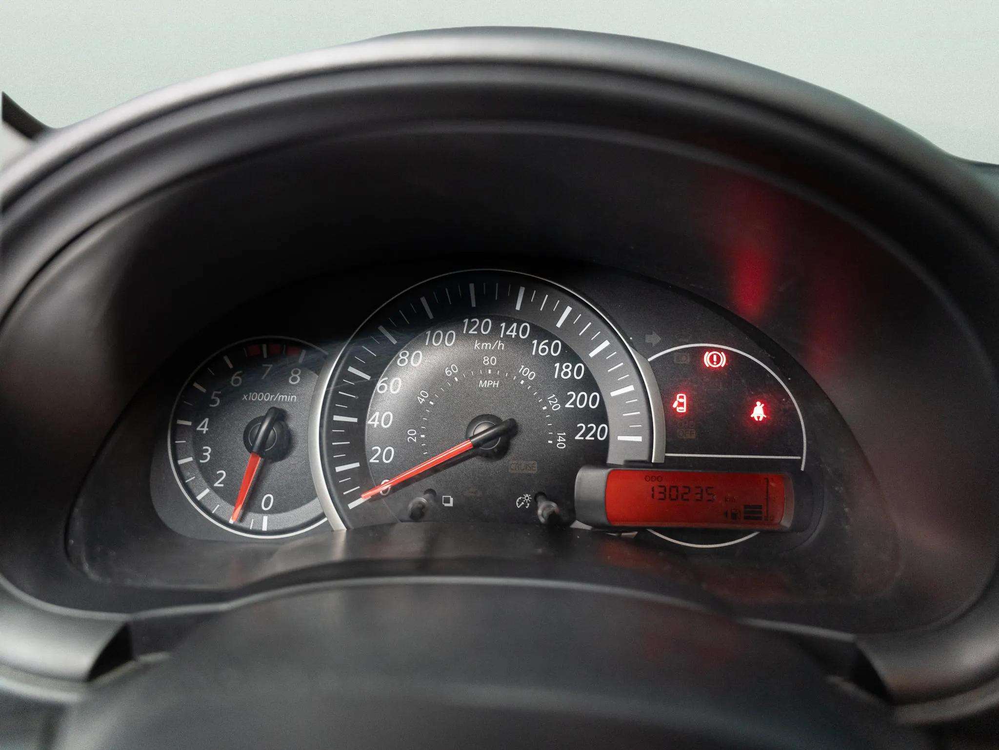 2016 NISSAN MICRA SV