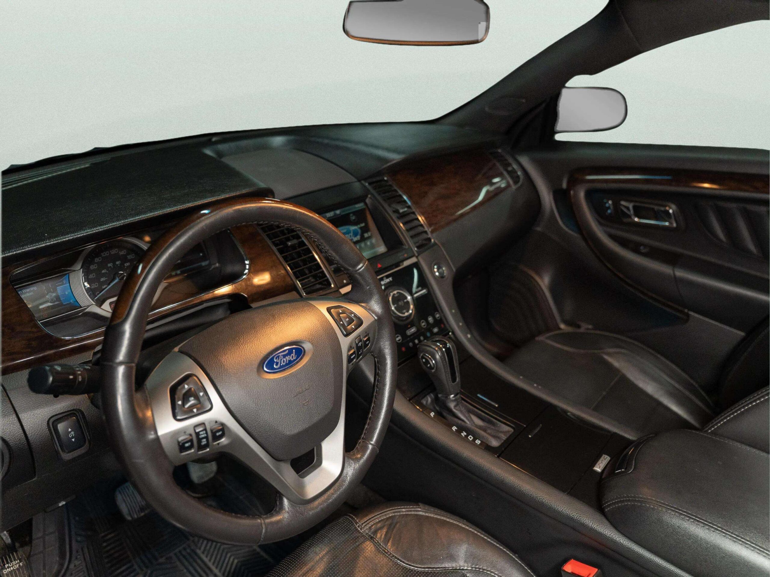 2015 Ford Taurus