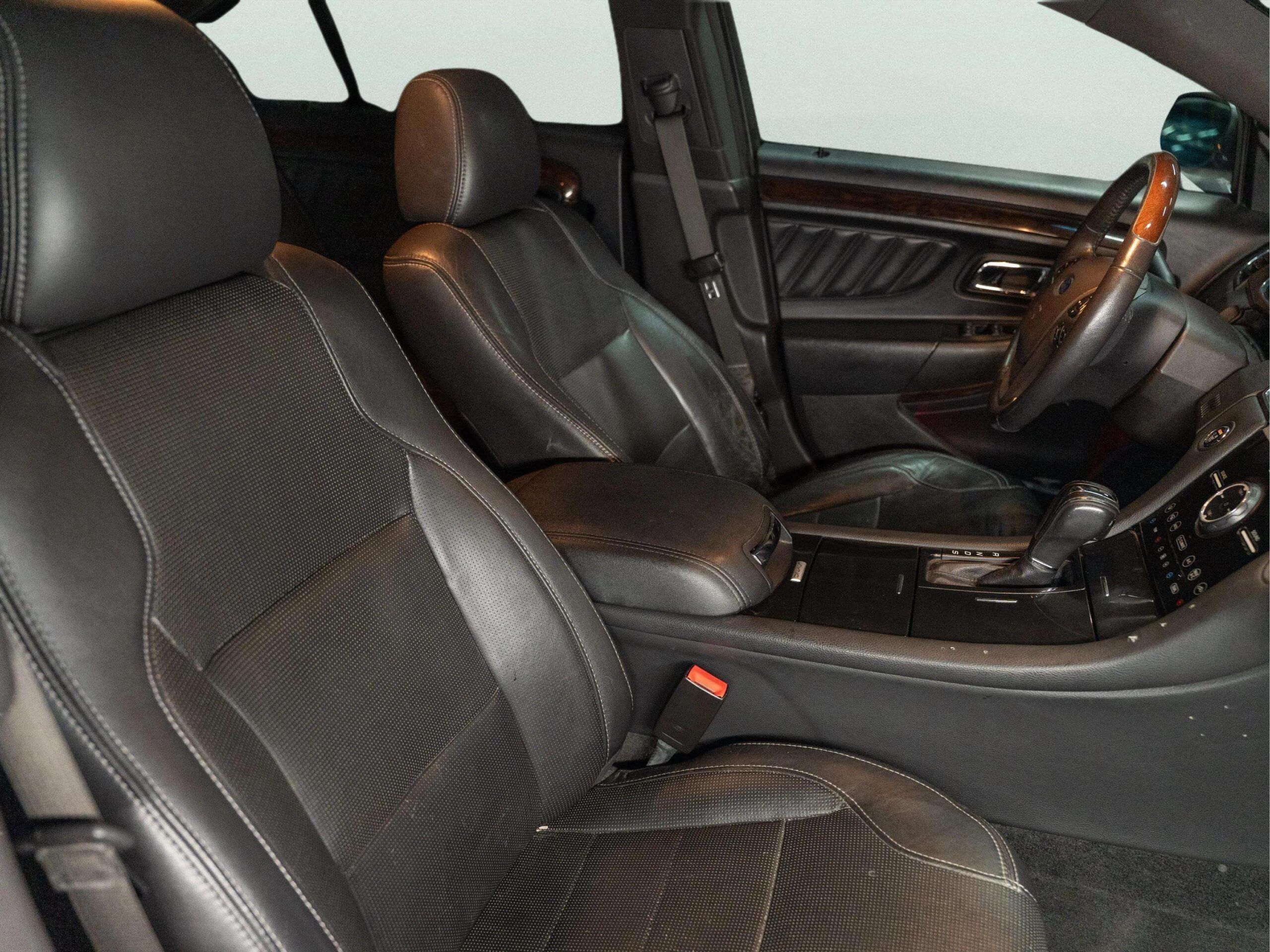2015 Ford Taurus