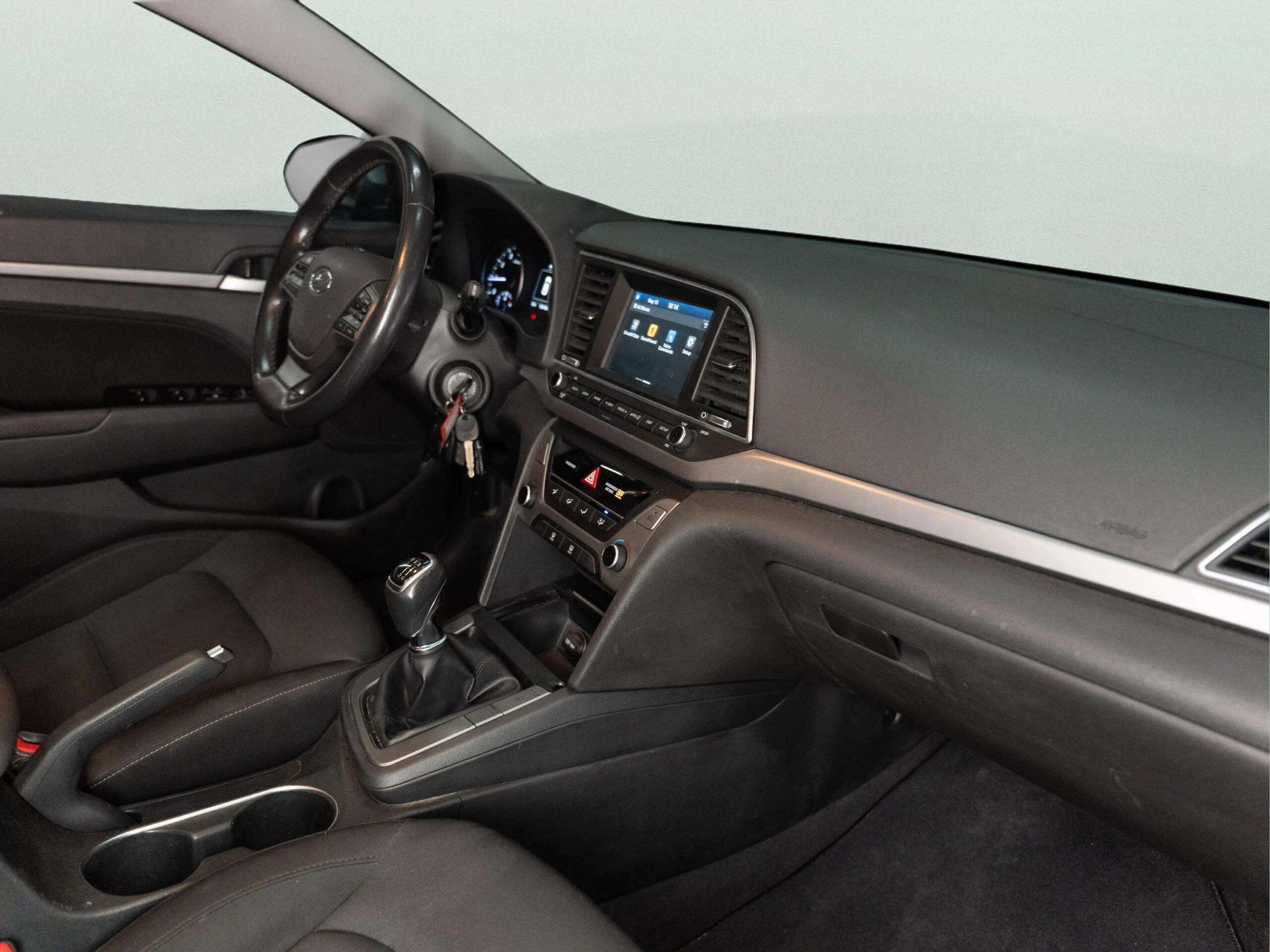 2018 Hyundai Elantra