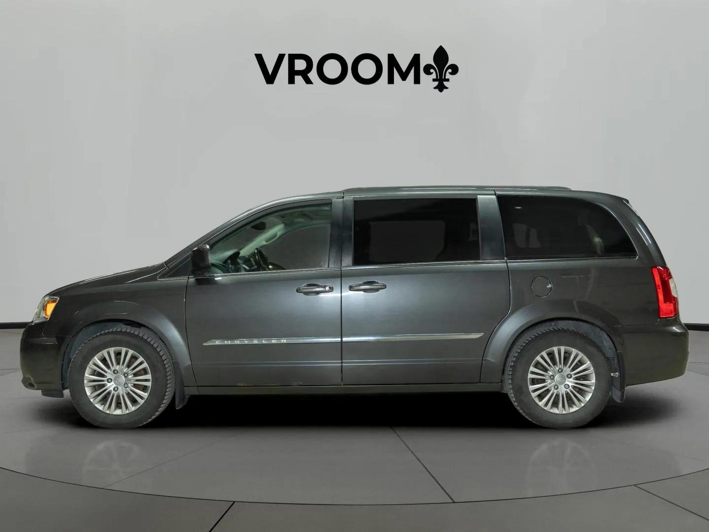2015 CHRYSLER TOWN & COUNTRY
