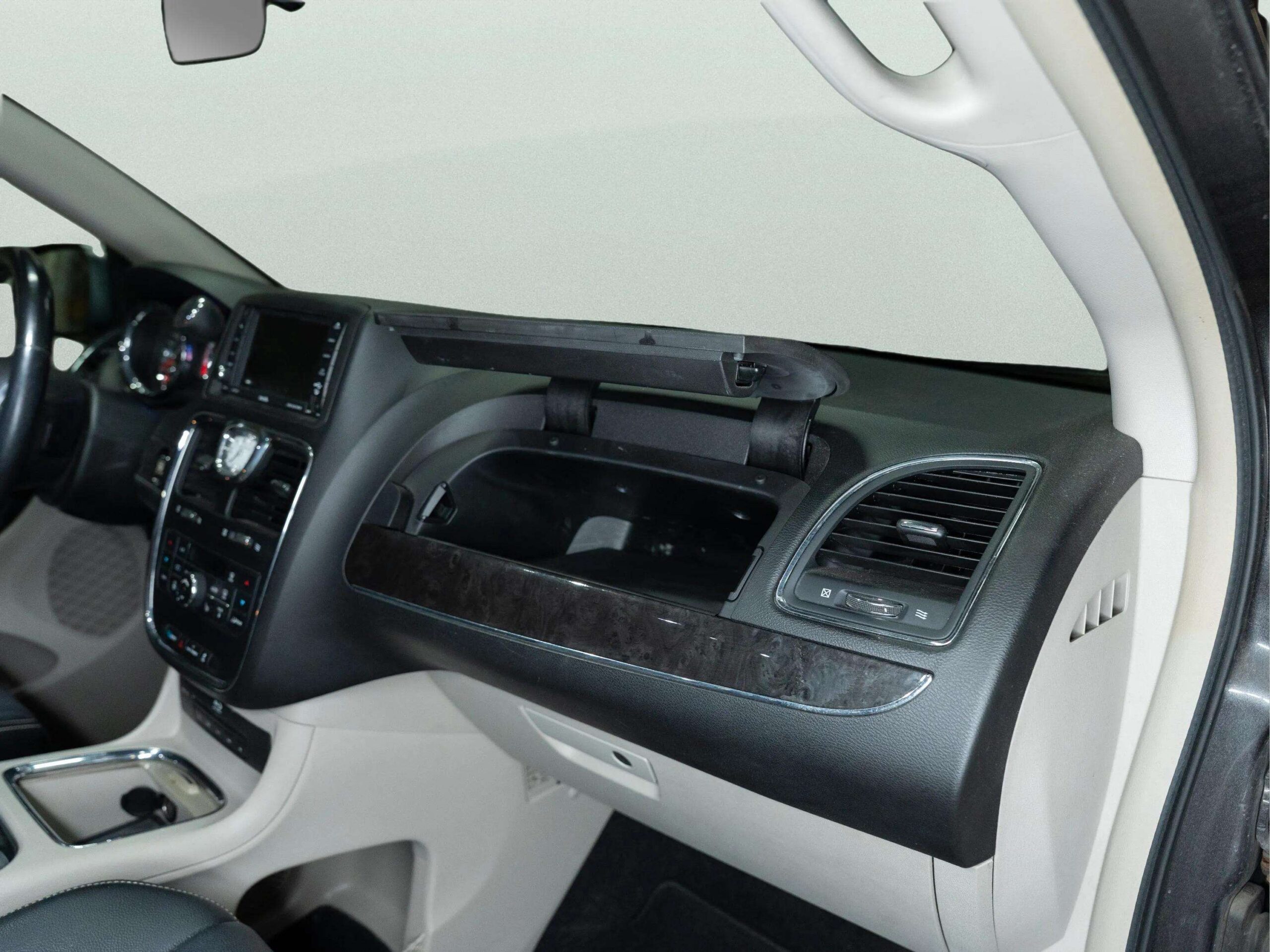 2015 CHRYSLER TOWN & COUNTRY