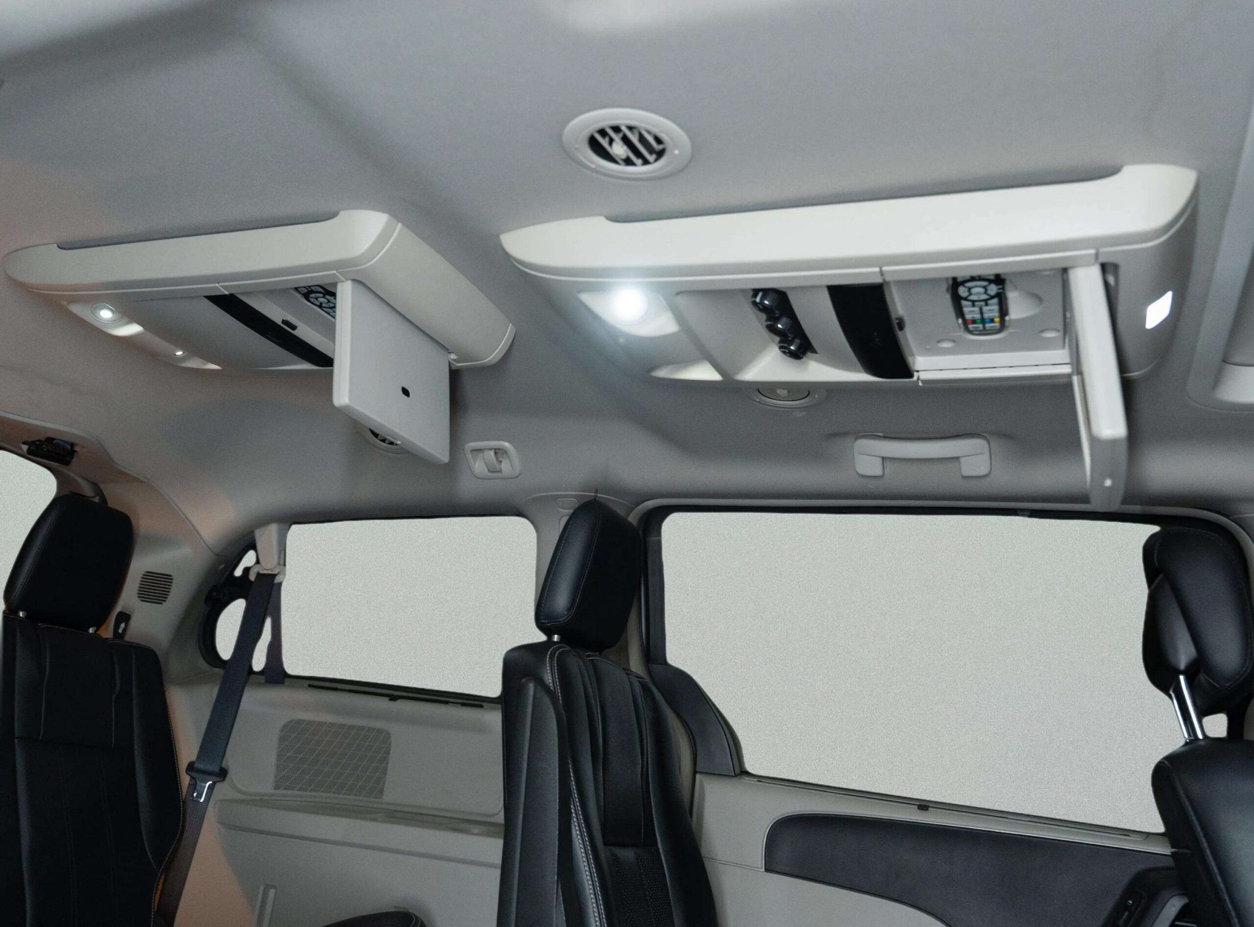 2015 CHRYSLER TOWN & COUNTRY