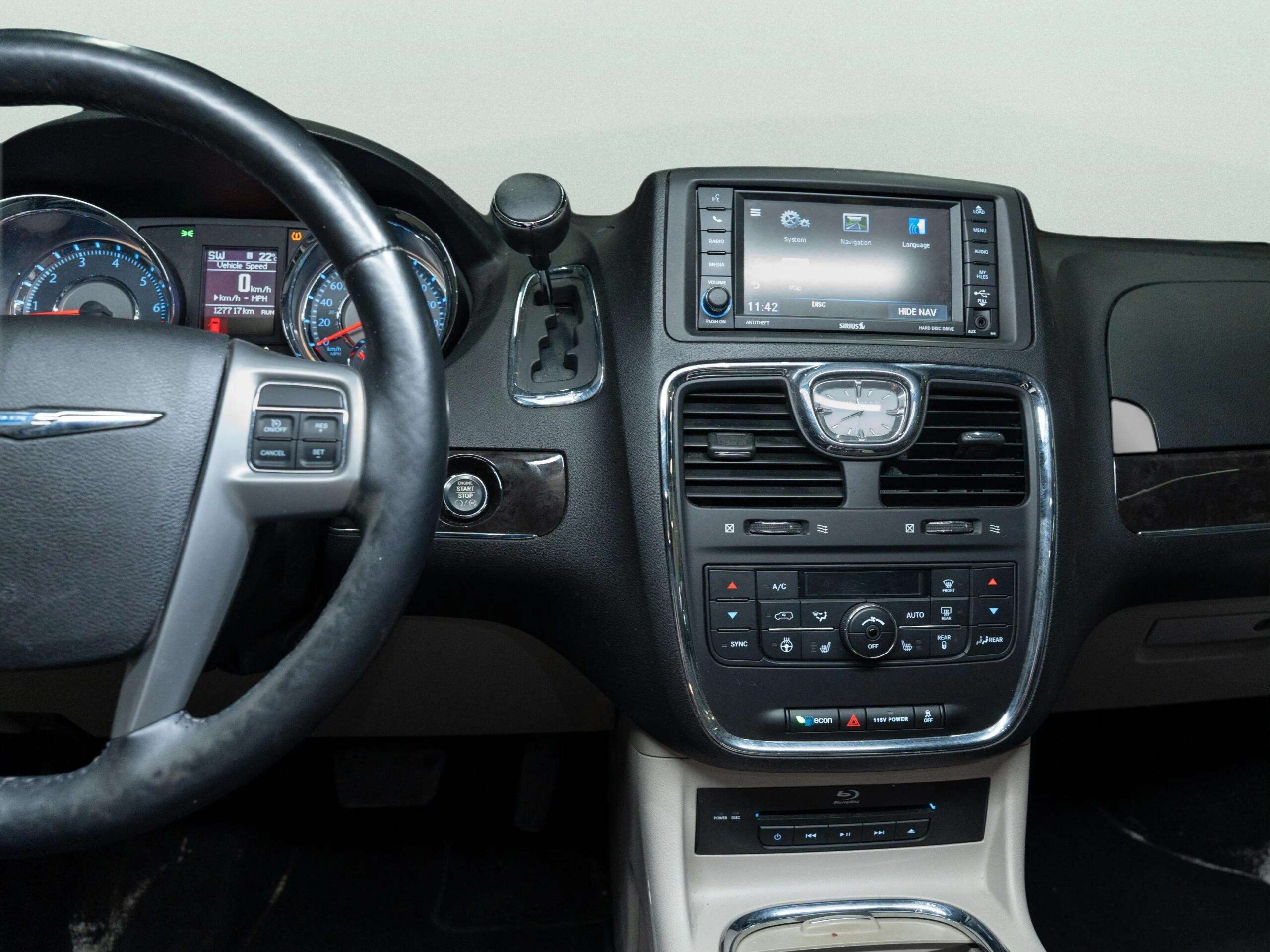 2015 CHRYSLER TOWN & COUNTRY