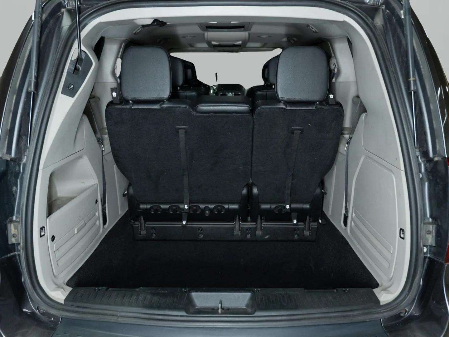 2015 CHRYSLER TOWN & COUNTRY