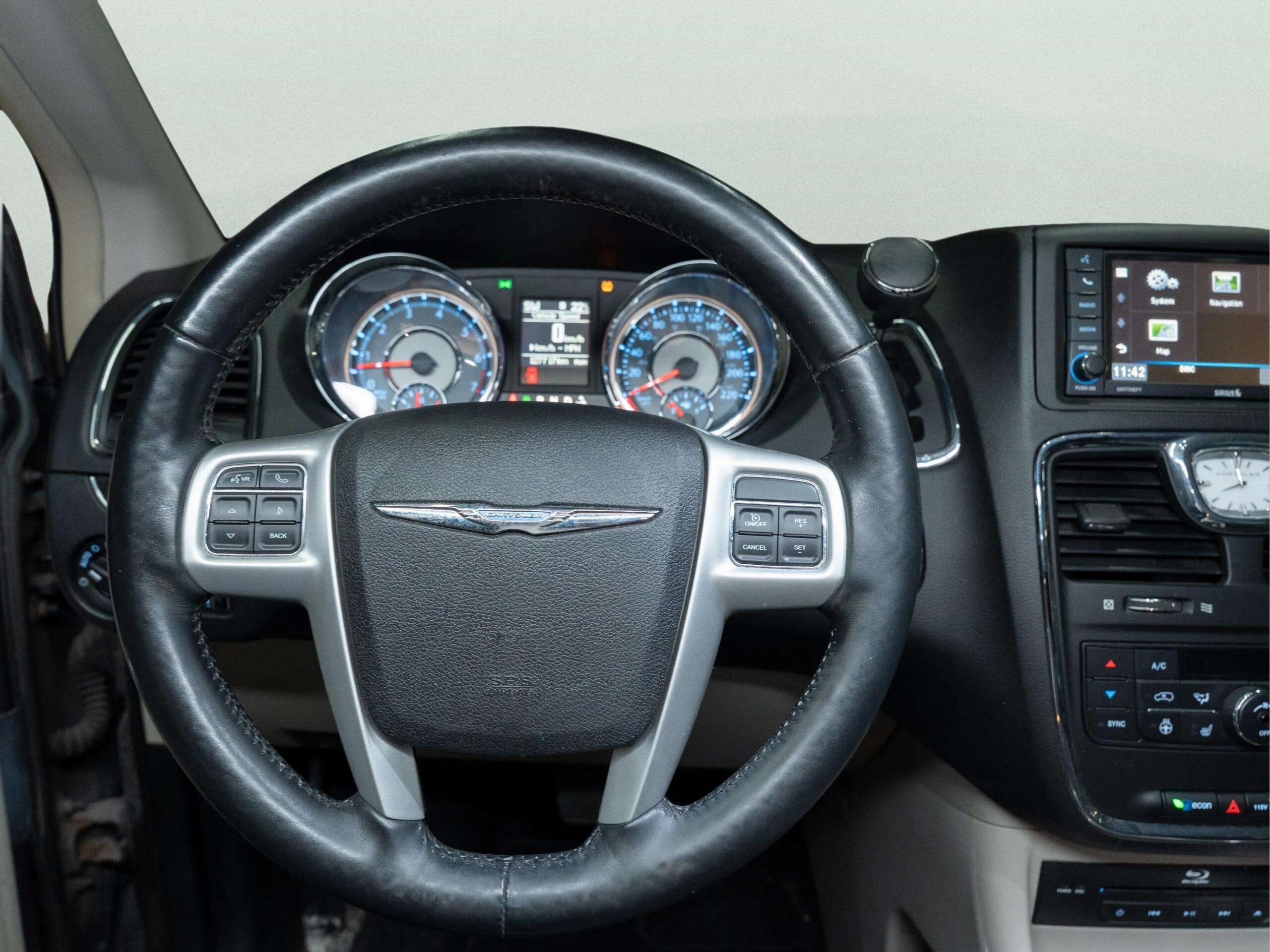 2015 CHRYSLER TOWN & COUNTRY